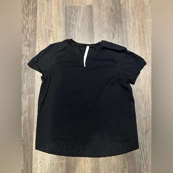 Lululemon Quick Pace Short Sleeve Crossbody Open Short Sleeve Size 14 - Picture 3 of 5